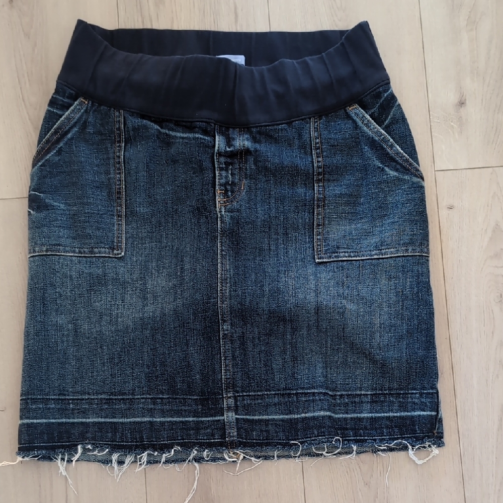 Maternity GAP Dark Denim Skirt with Waistband